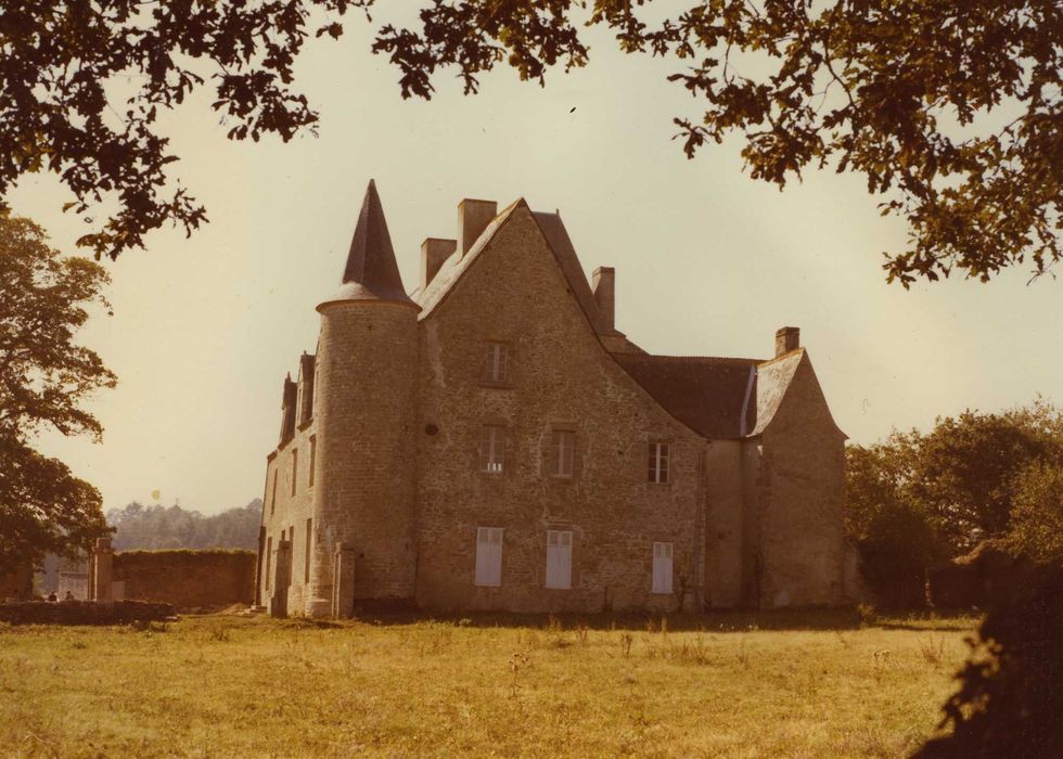 Manoir de Vau de Quip : Ensemble est, vue générale