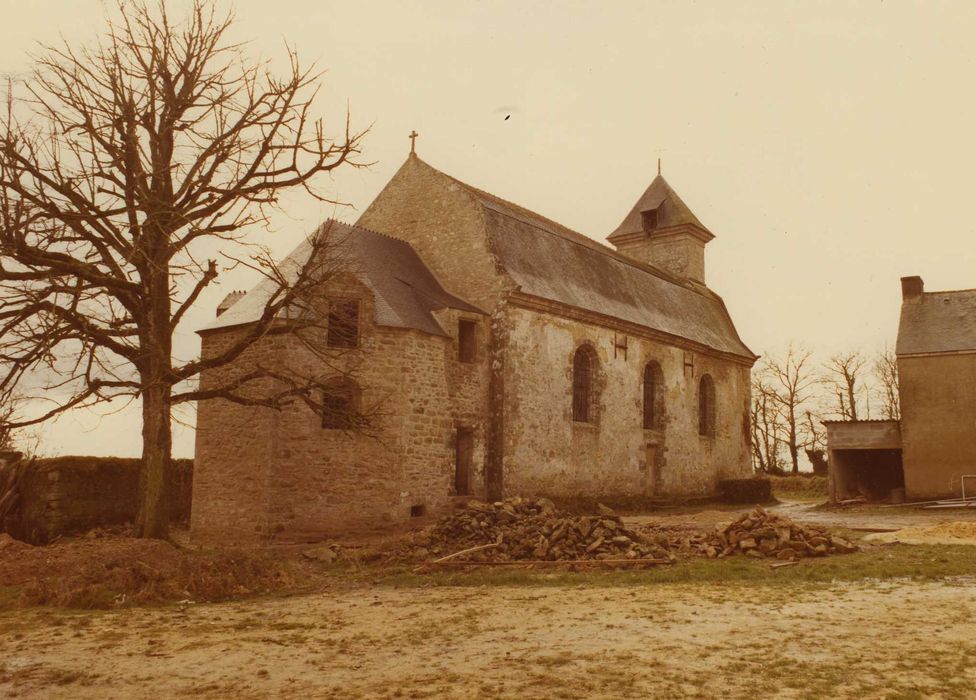 Chapelle Saint-Quirin, ancienne chapelle du manoir de Kerivallan : Ensemble nord-est, vue générale