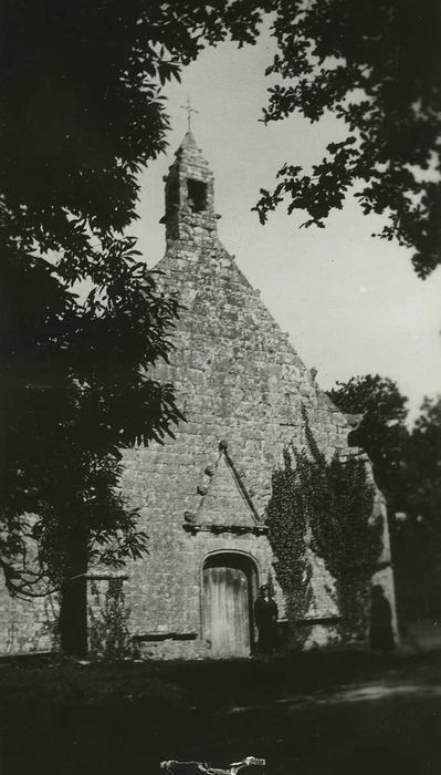 Chapelle Notre-Dame-de-Vérité : Façade occidentale, vue générale