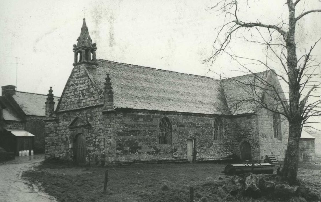 Chapelle de la Trinité : Ensemble sud-ouest, vue générale