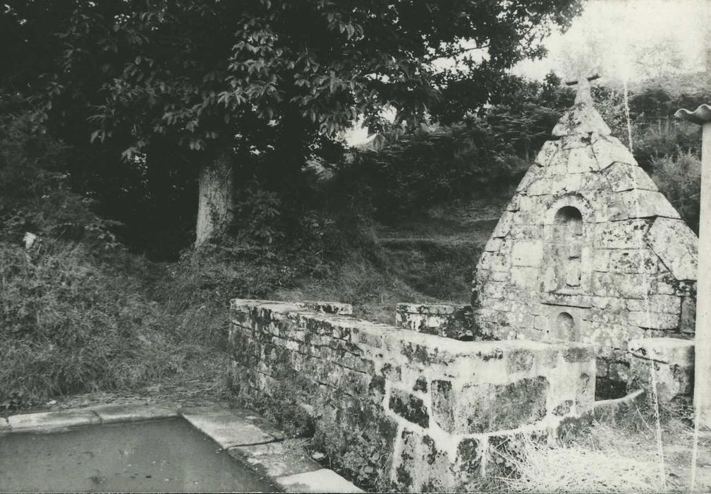 Fontaine de Locmeltro