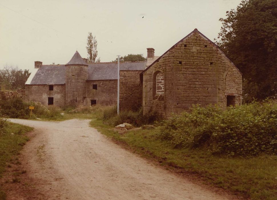 Manoir de Kermain :  Ensemble nord, vue générale