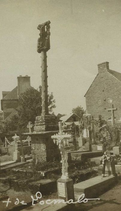 Croix de cimetière : Vue générale