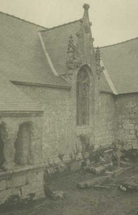 Chapelle Saint-Guen : Façade latérale sud, vue partielle