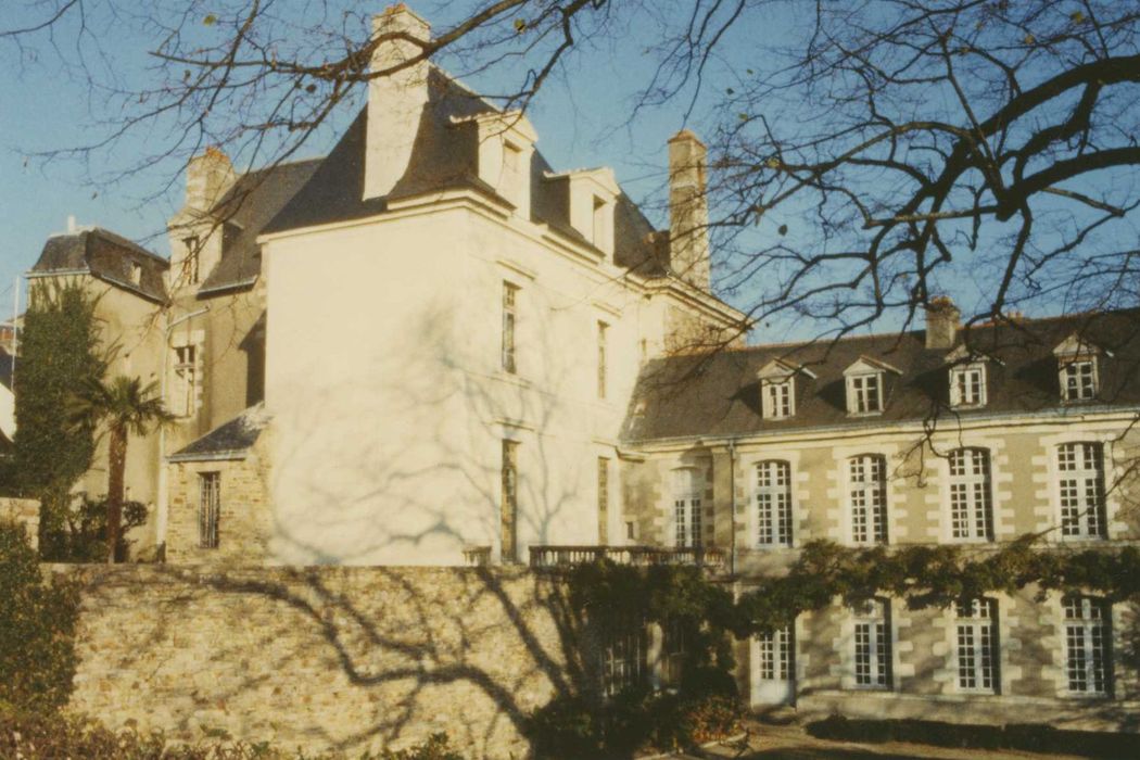 Hôtel de Limur : Ensemble ouest, vue partielle