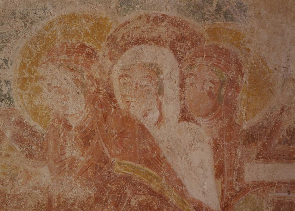 Eglise Saint-Germain : Peintures monumentales, mur est de la nef, détail des saintes femmes au tombeau