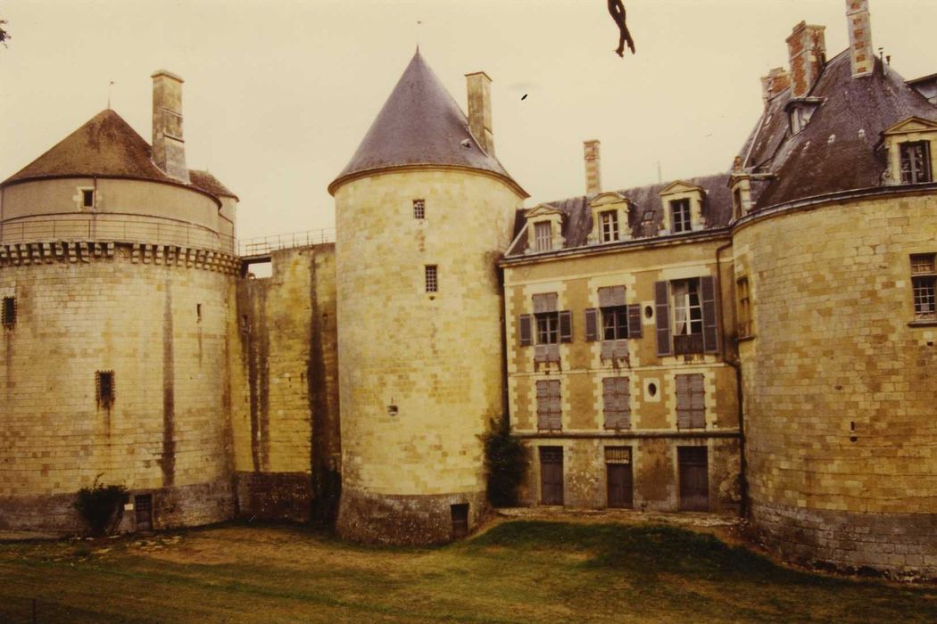 Château : Ensemble sud, vue générale