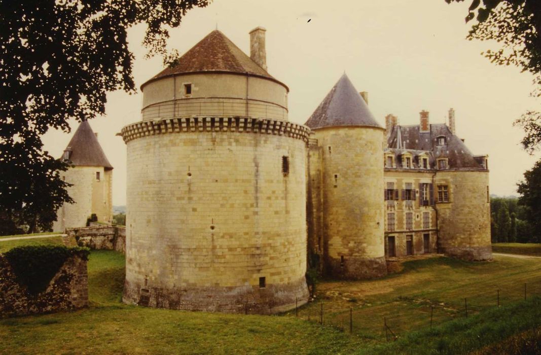 Château : Ensemble sud-ouest, vue générale