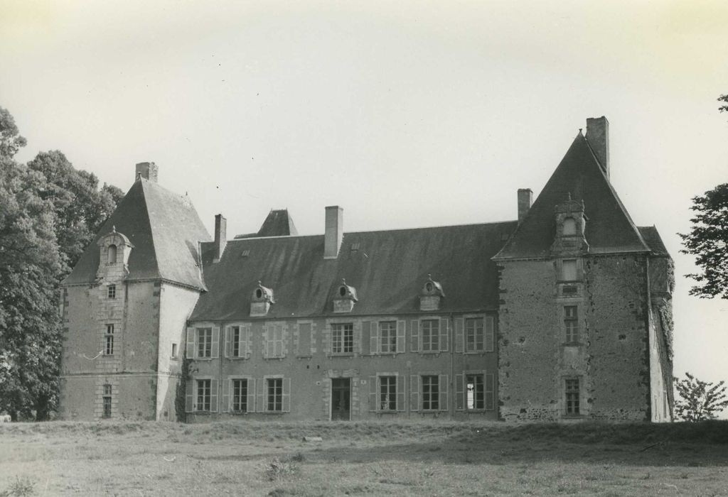 Château de la Vallée : Ensemble nord, vue générale