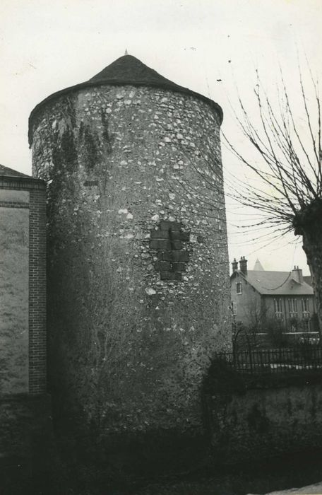 Ancienne enceinte de la Ville : Tour d’enceinte, vue générale