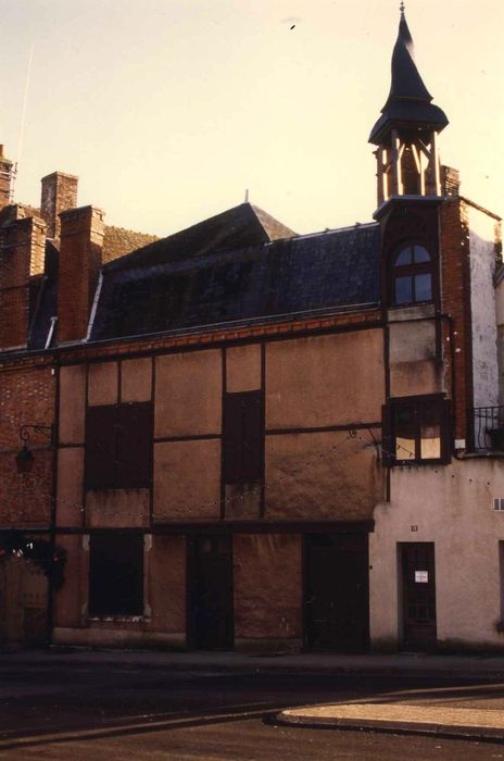 Maison dite Maison Bourdoiseau : Façade sur rue, vue partielle