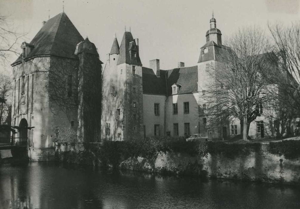 Château : Ensemble sud-ouest, vue générale