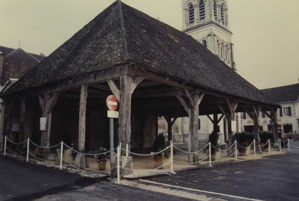 Halle : Vue générale