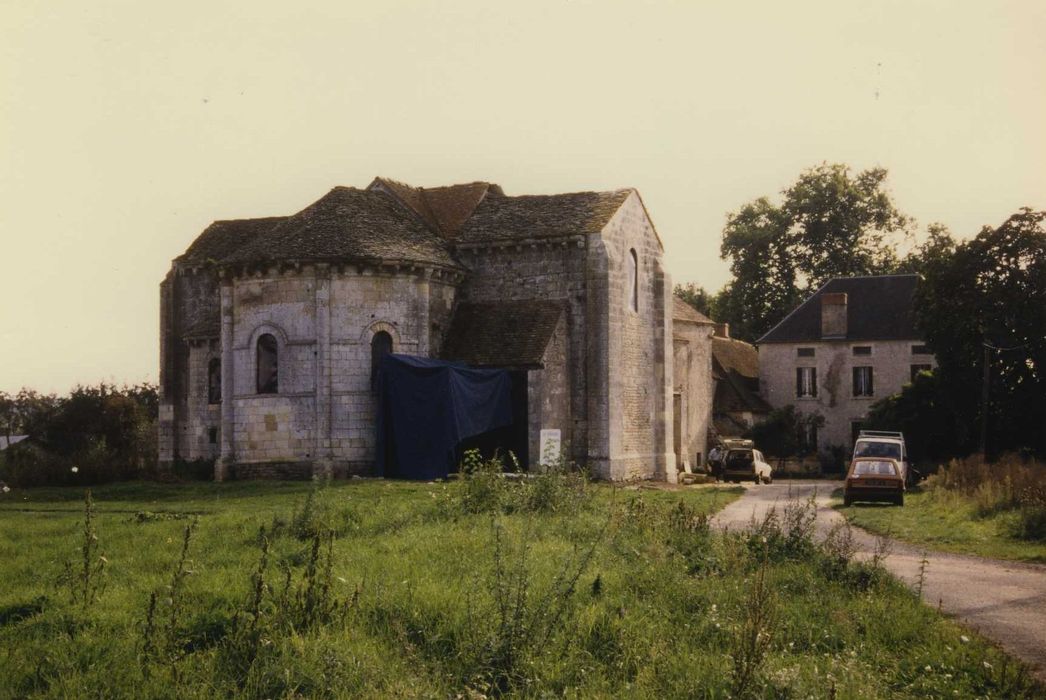 Eglise du prieuré Saint-Etienne d'Allichamps : Ensemble nord-est, vue générale