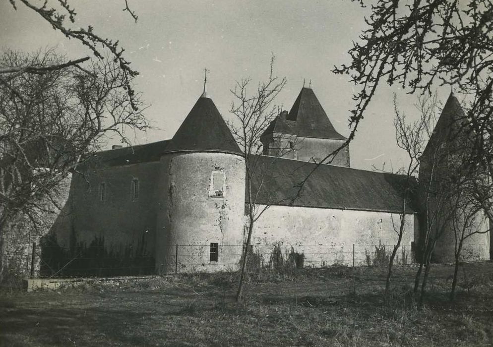 Château de Béthune : Ensemble nord-ouest, vue générale