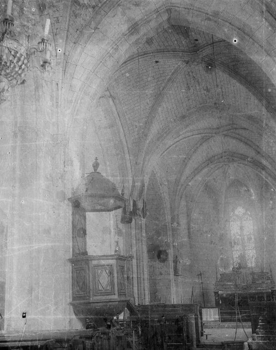 Eglise Saint-Etienne : Nef, vue générale