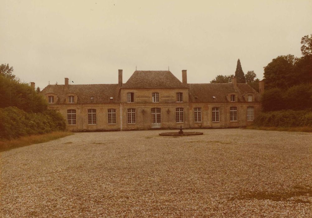 Château de Lauroy : Ensemble nord, vue générale