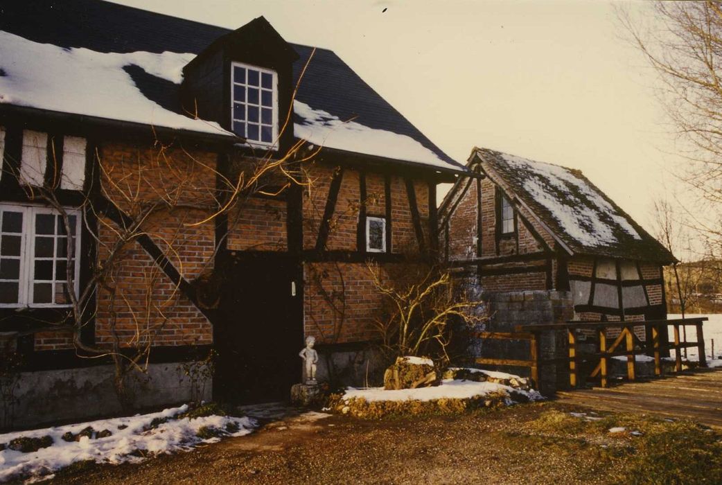 Domaine du Moulin au Riche : Moulins, ensemble sud, vue partielle