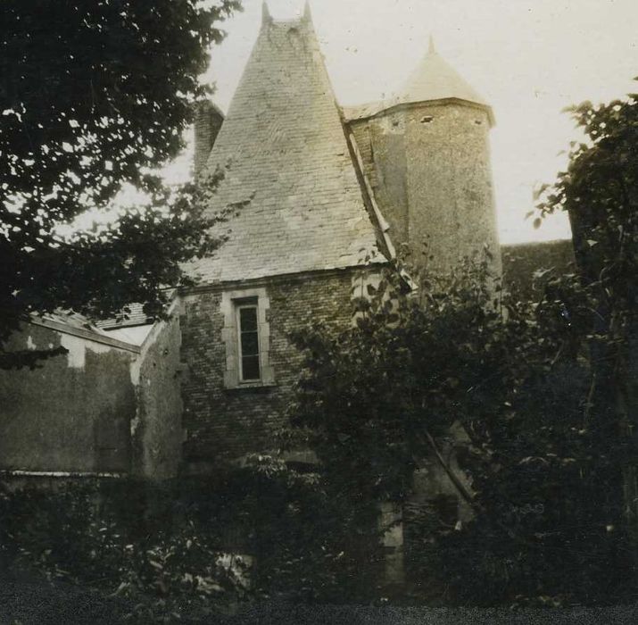 Hôtel ou maison dite de Charles VII (anciennement le Château Vieux) : Cour intérieure, vue partielle