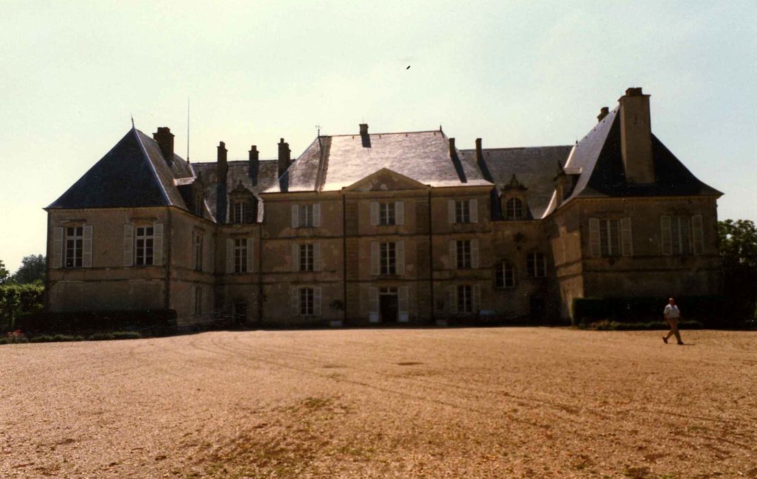 Château de la Maisonfort : Ensemble nord, vue générale