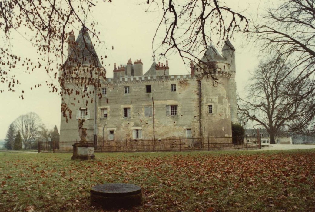 Château : Ensemble ouest, vue générale