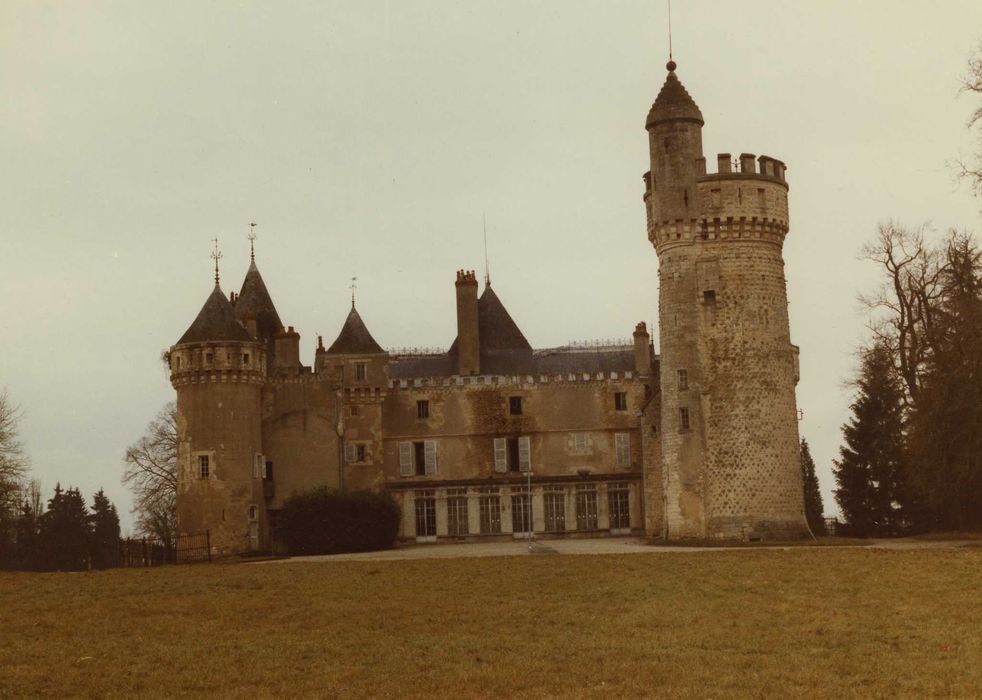 Château : Ensemble sud, vue générale