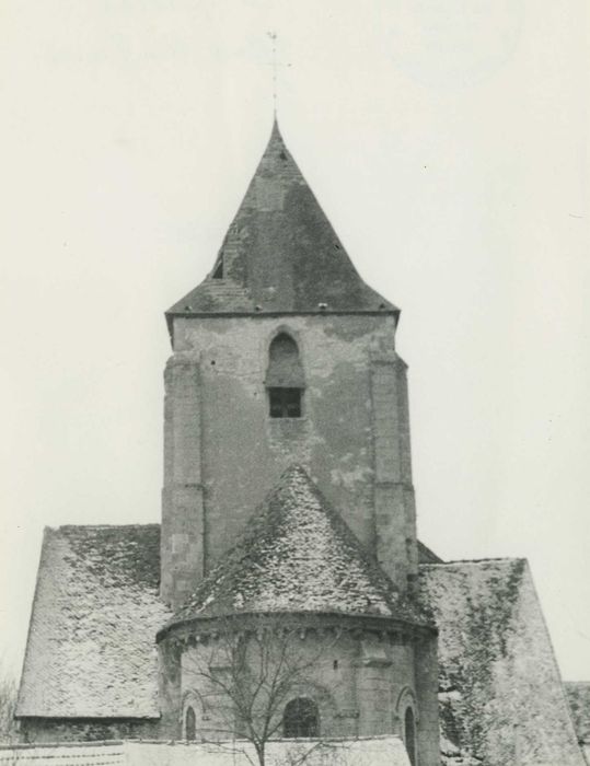 Eglise Saint-Etienne : Chevet, vue générale