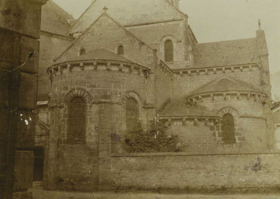 Eglise Notre-Dame : Chevet, vue générale