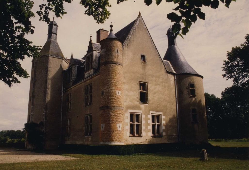 Château de Saragosse : Ensemble sud-ouest, vue générale