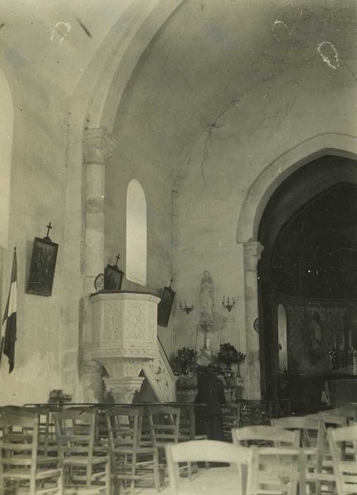 Eglise Saint-Hilaire : Nef, vue générale