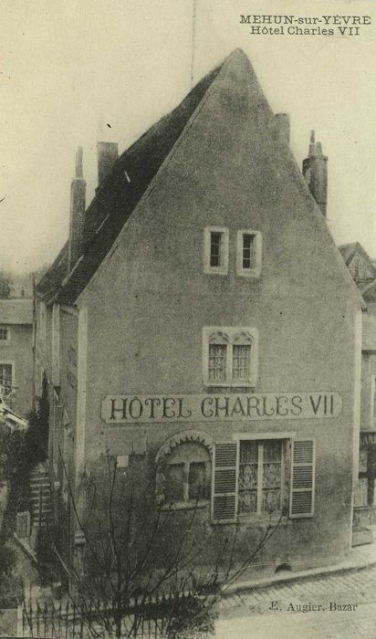 Maison : Façade sur rue, vue générale