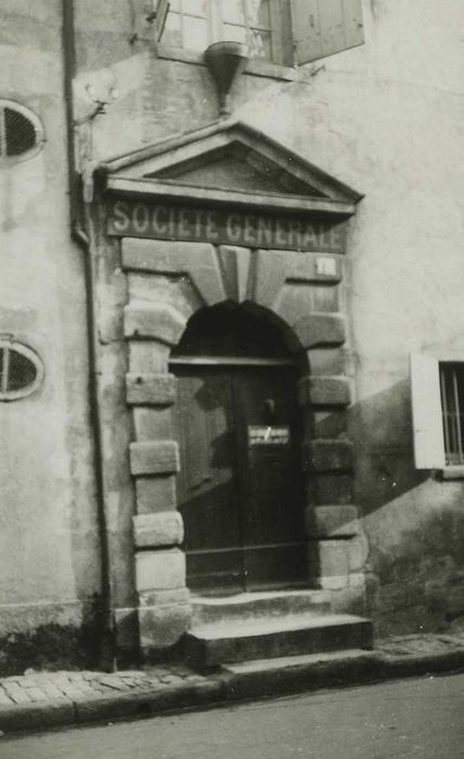 Ancien hôtel Neyret de la Ravoie : Porte d’accès sur rue au logis, vue générale