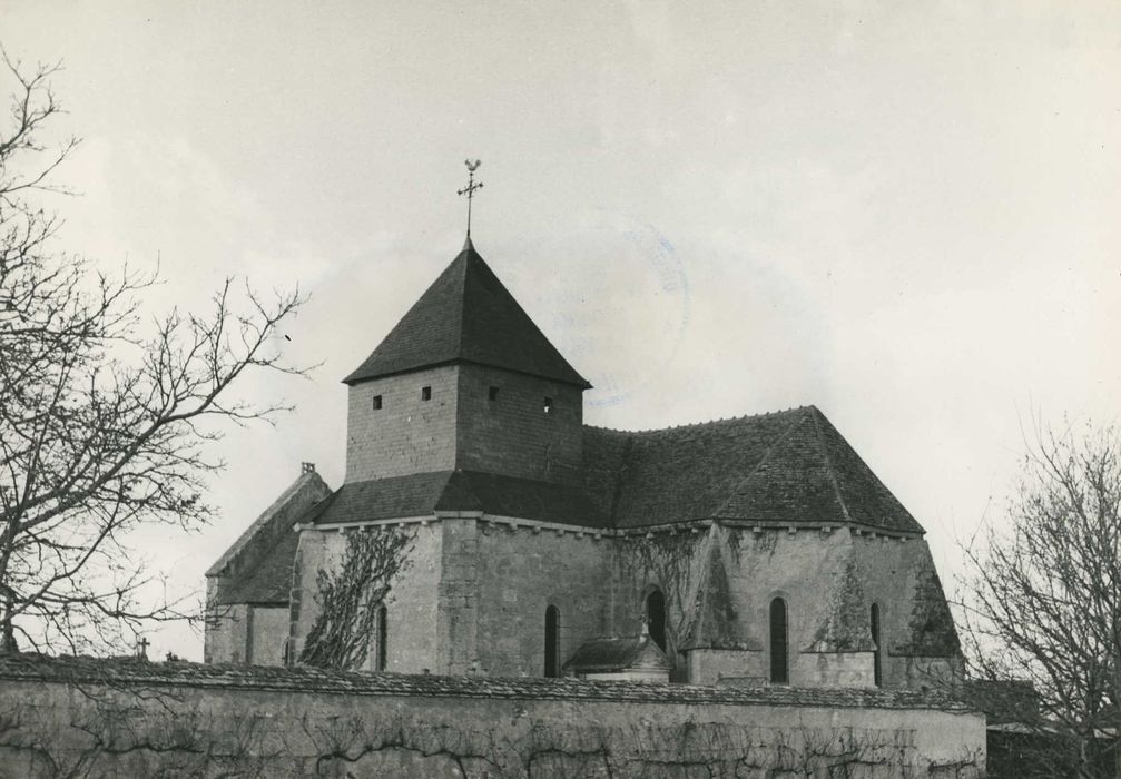 Eglise Saint-Paxent : Ensemble sud-est, vue générale