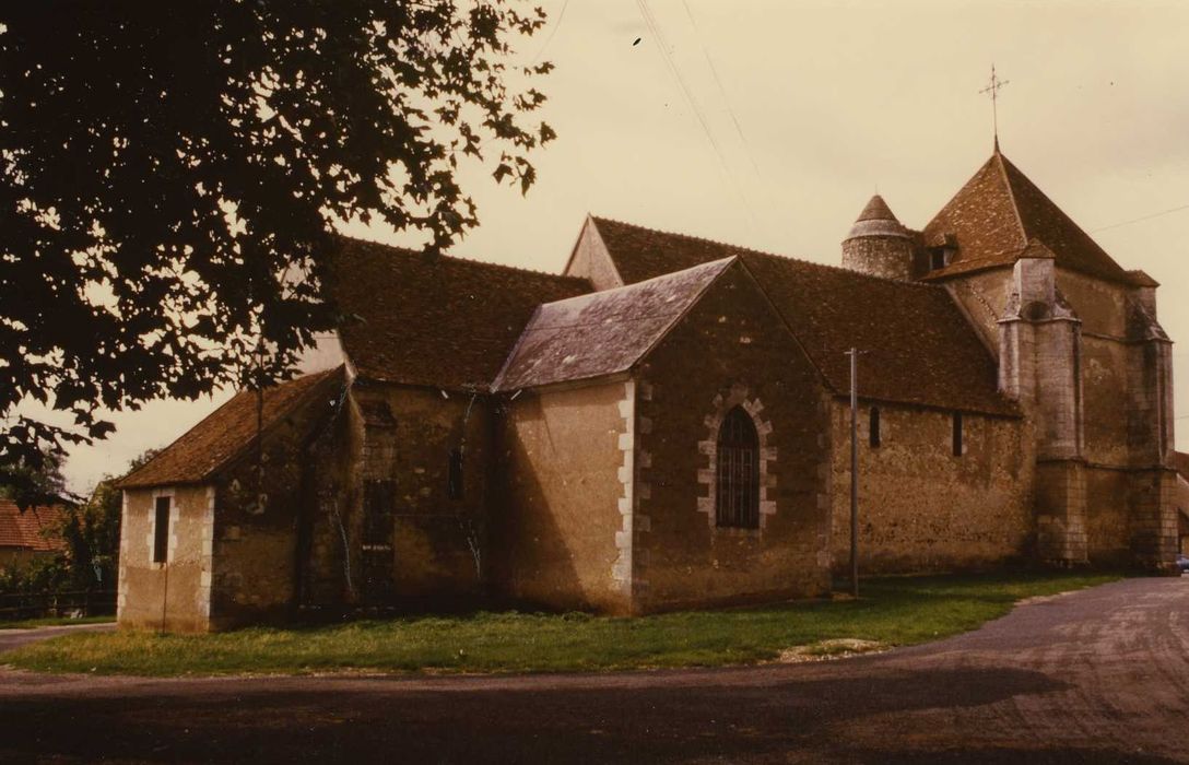 Eglise Saint-Baudel : Ensemble nord-est, vue générale