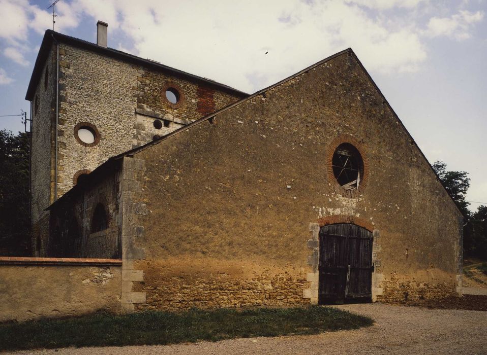 Ancienne usine métallurgique des Lavoirs : Haut-fourneau, ensemble ouest, vue générale