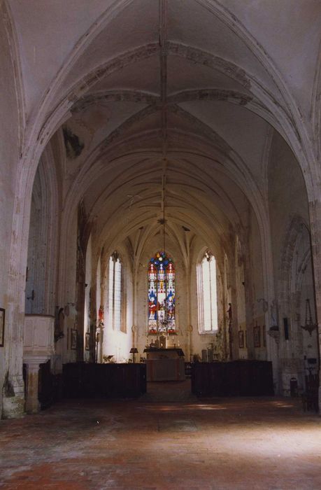 Eglise Saint-Etienne : Nef, vue générale