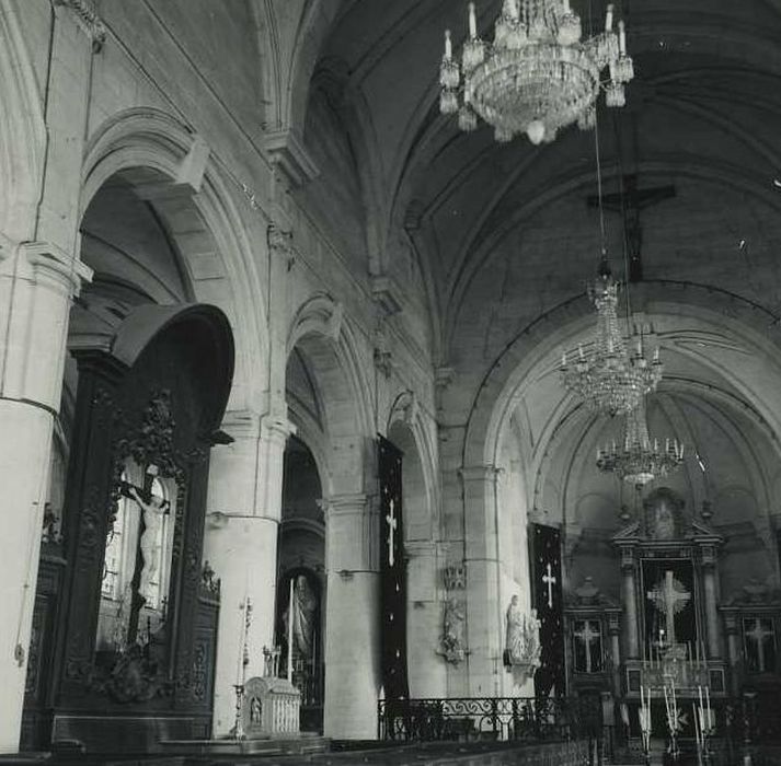 Eglise Saint-Cyr et Sainte-Julitte : Nef, vue générale