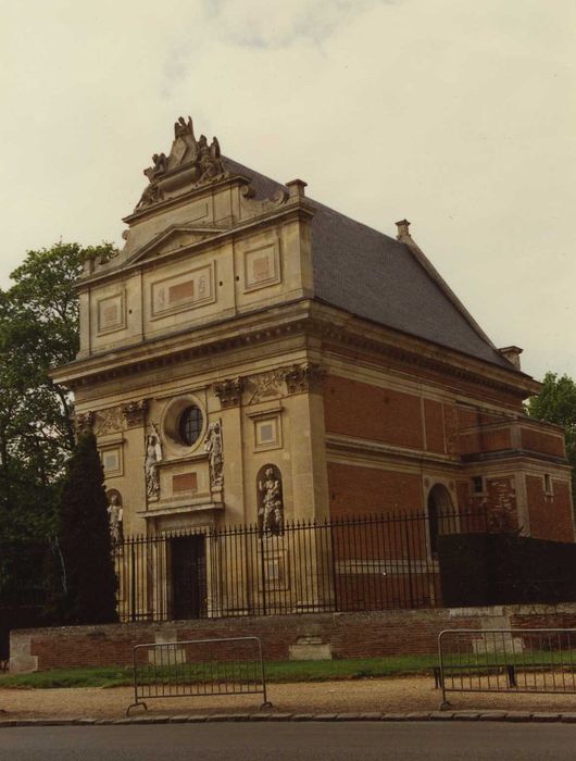 Château d'Anet : Chapelle funéraire, ensemble sud-est, vue générale