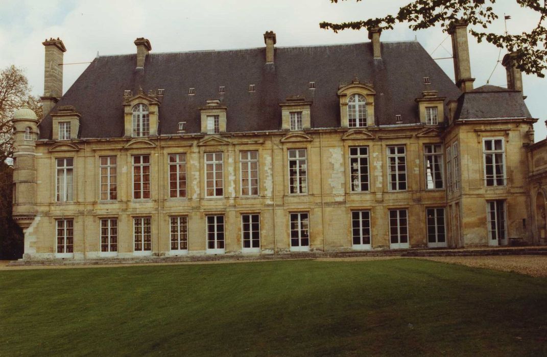 Château d'Anet : Façade ouest, vue générale