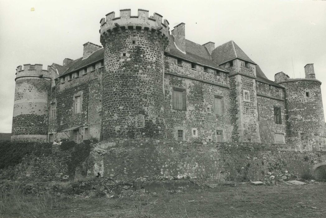 Château fort : Ensemble nord-ouest, vue générale