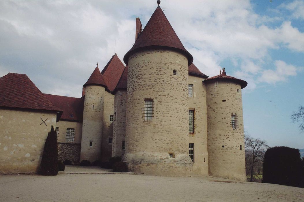 Château de la Poivrière : Ensemble sud-ouest, vue générale