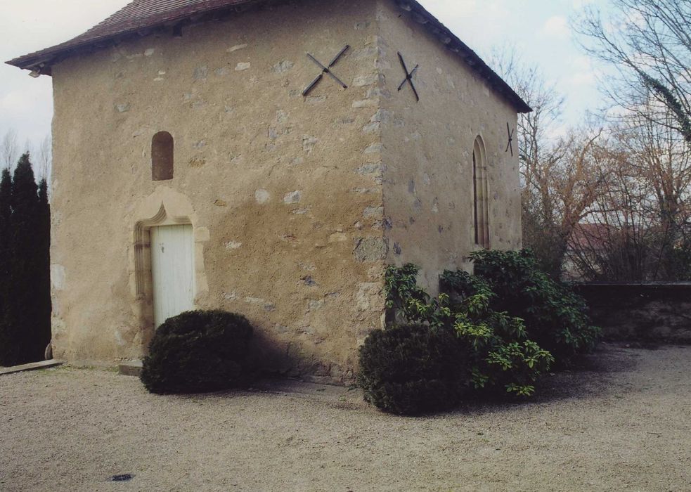 Château de la Poivrière : Chapelle, vue partielle