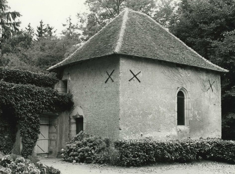 Château de la Poivrière : Chapelle, vue générale