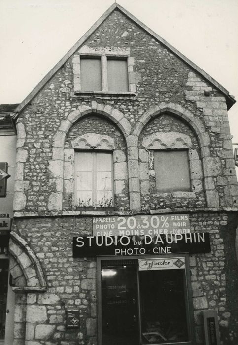 Maison dite Maison du Dauphin : Façade sur rue, vue générale