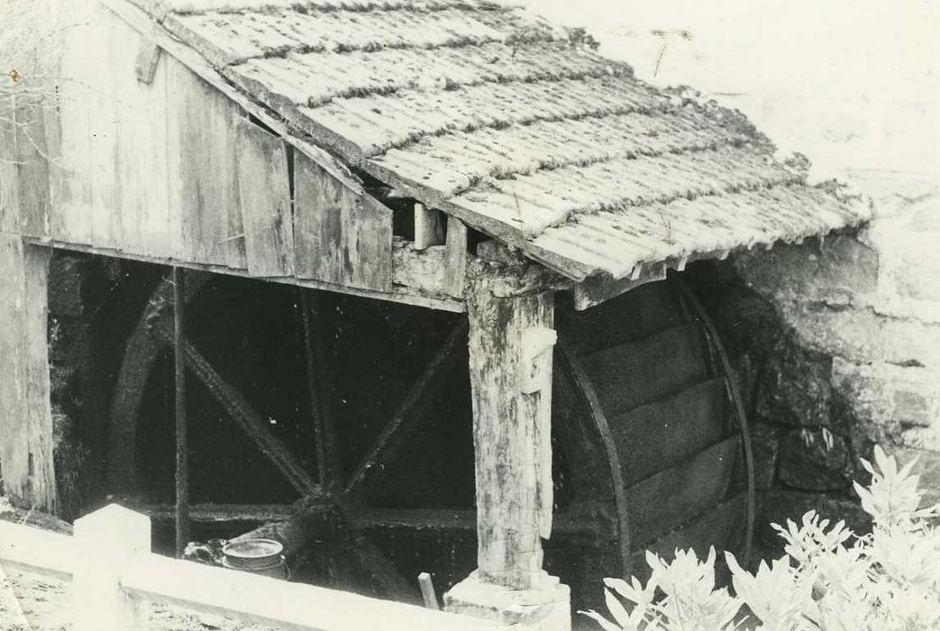 Moulin du Mesnil-sur-Opton : Vue partielle de la la roue