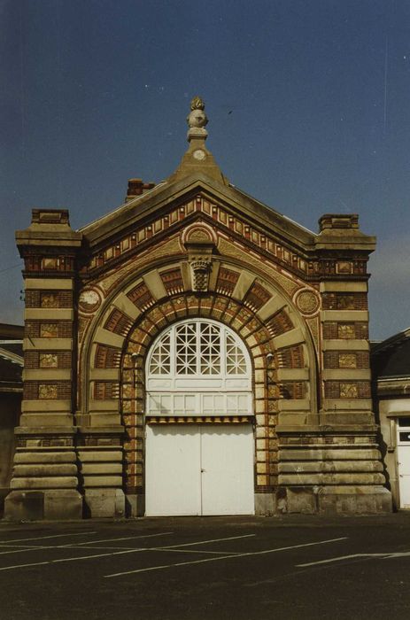 Ancien arsenal des pompiers : Façade sud-est, vue partielle