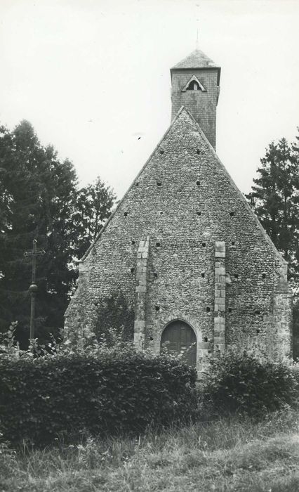 Ancienne église du Réveillon : Façade occidentale, vue générale