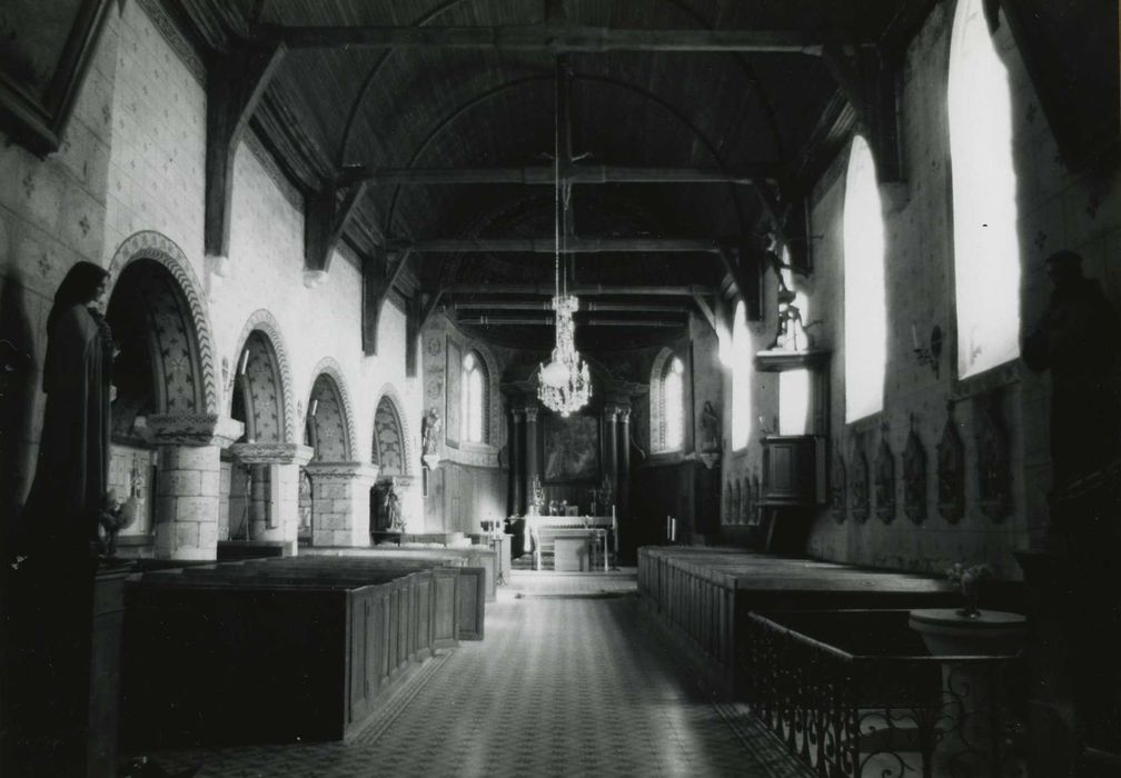 Eglise Saint-Germain : Nef, vue générale