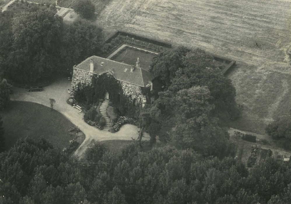 Manoir de Mirougrain : Vue aérienne du domaine