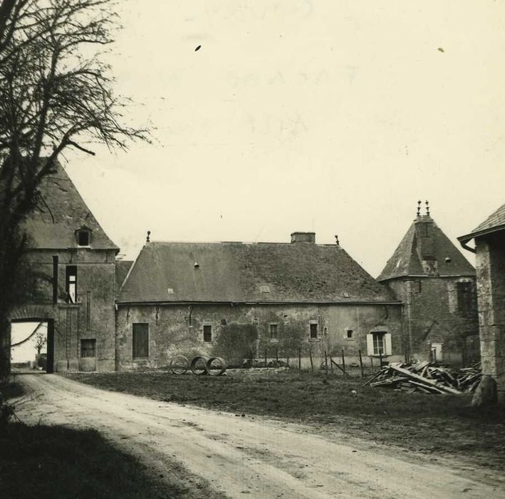 Château de Goury : Ensemble nord, vue partielle